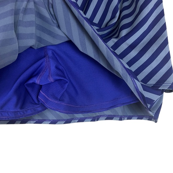 Athleta Swagger Fly By Skort striped Purple Lined SZ M - Picture 4 of 10